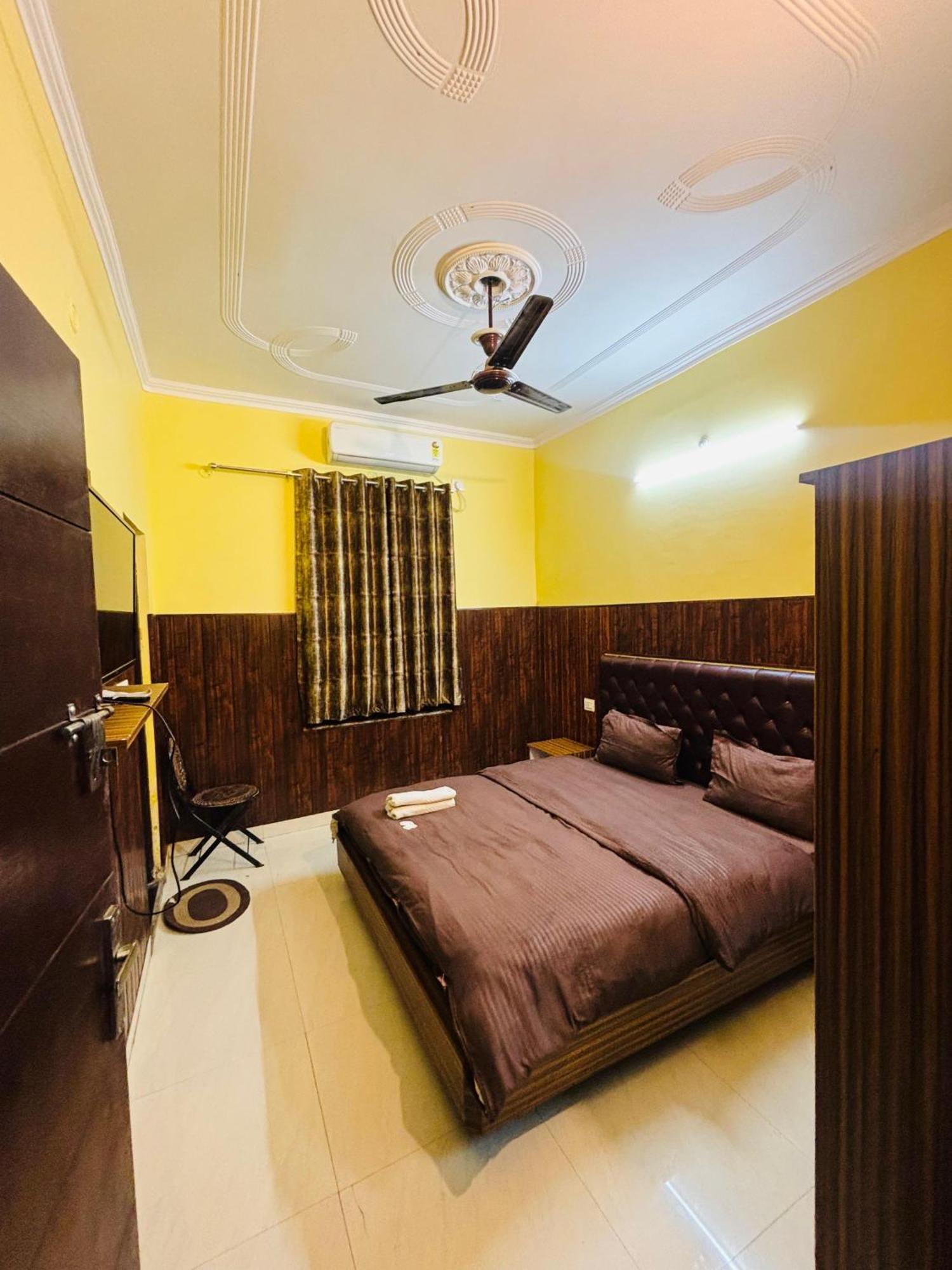 Hotel Manohar Рішикеш Екстер'єр фото